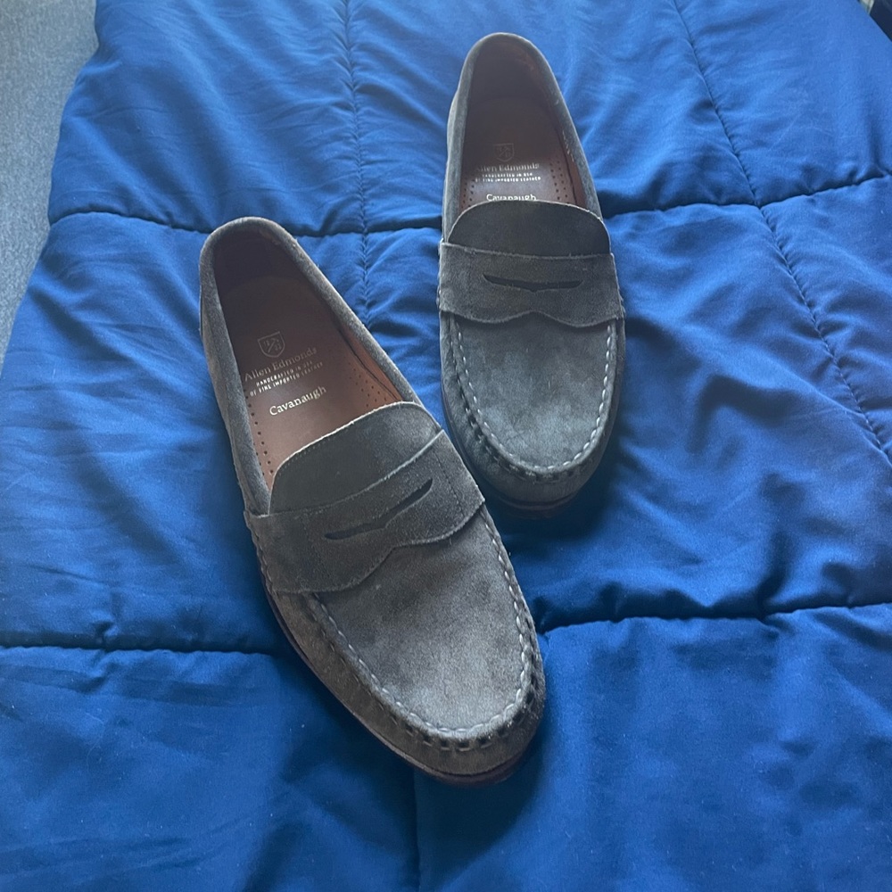 Allen Edmonds Cavanaugh Penny Loafers Suede 9.5
